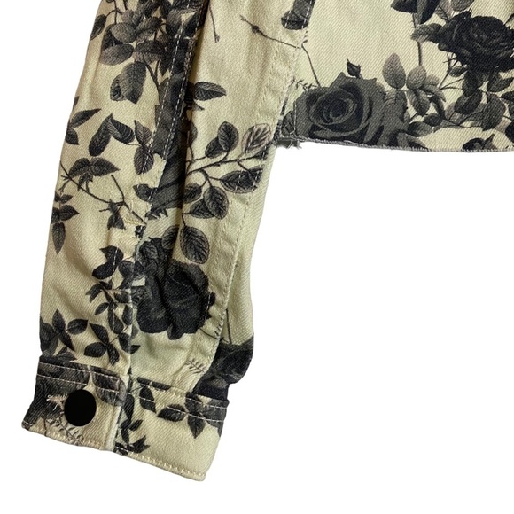 L'Agence Janice Black Rose Floral Print Cropped Denim Jean Trucker Jacket Small - Picture 8 of 16